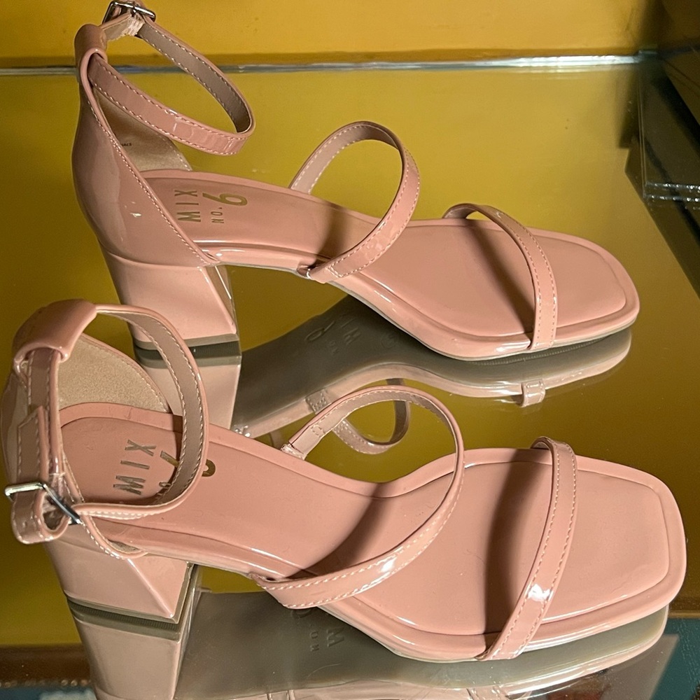 Elegant Pink Strappy Block Heels in Patent Leather
